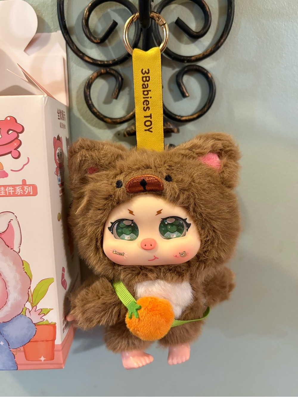 Hami Plush Keychain Box - Pink & Peach Cute Character